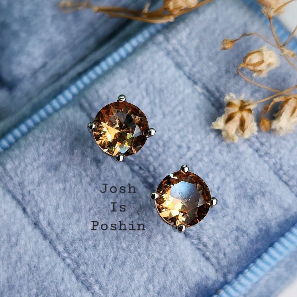 1.6CTW Round cut zultanite stud earrings in sterling silver